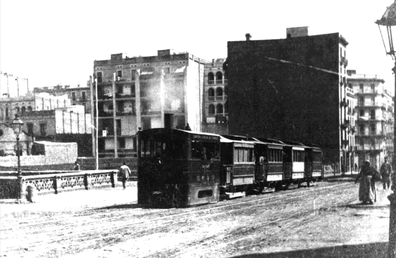 Foto 04 - CGTB locomotora Falcon Nº5 en la calle Aribau.jpg